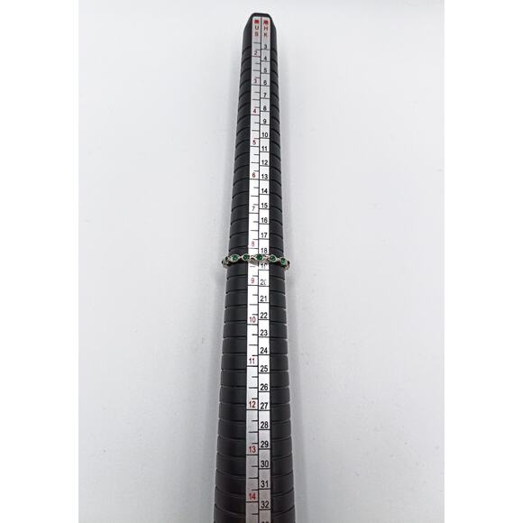 New Size 8.5 Green Cubic Zirconia Eternity Ring - Picture 3 of 3